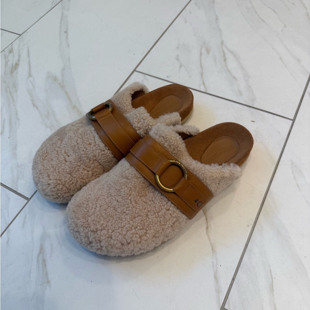 Chloe Shearling Clogs with Tan Strap
